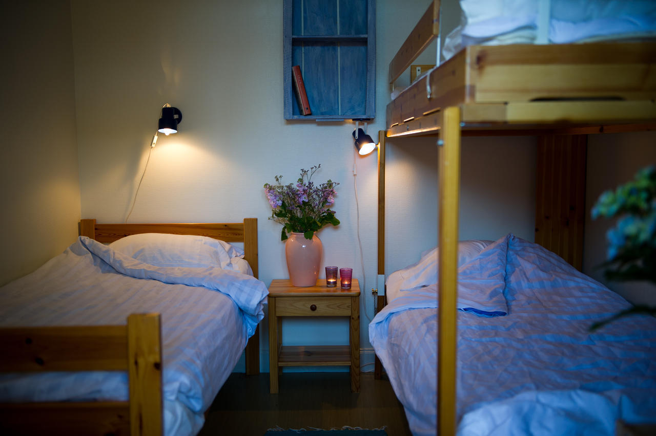 Hovenasets Vandrarhem Room photo