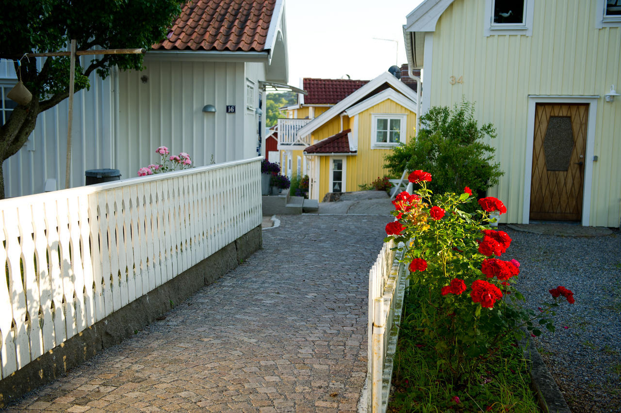 Hovenasets Vandrarhem Exterior photo