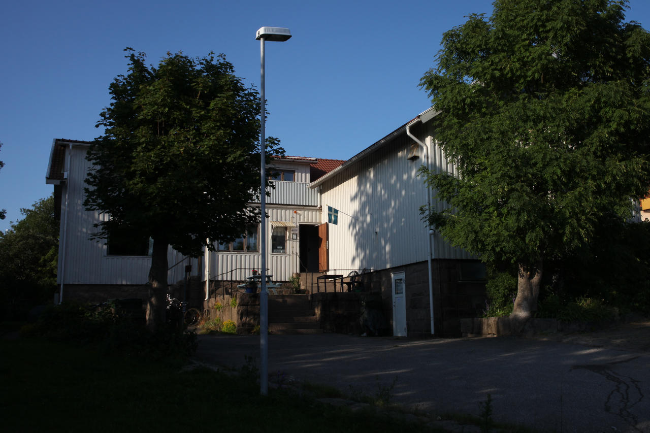 Hovenasets Vandrarhem Exterior photo